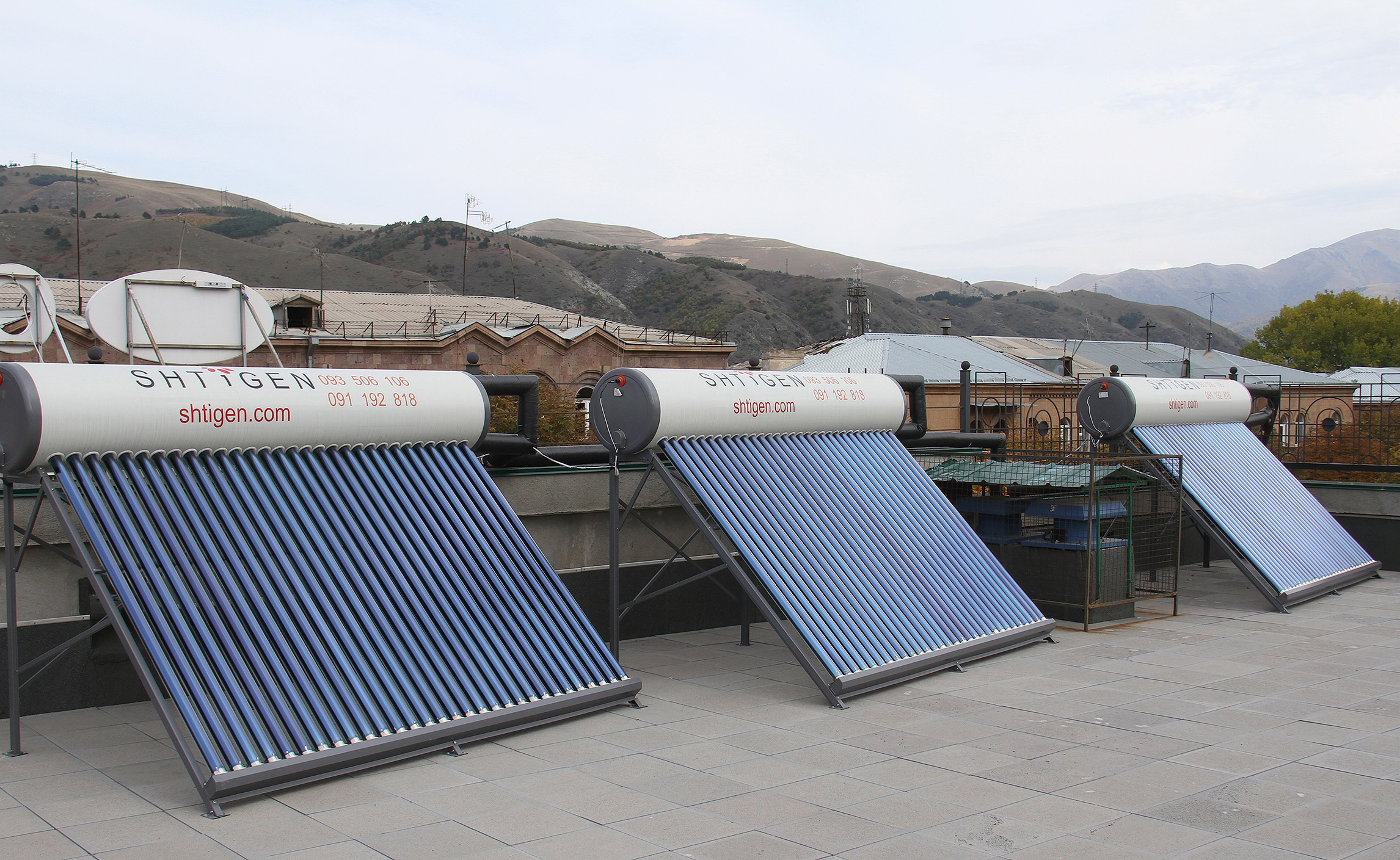 ACBA-CREDIT AGRICOLE BANK helps install solar water heaters at Vanadzor branch of Orran charity organization