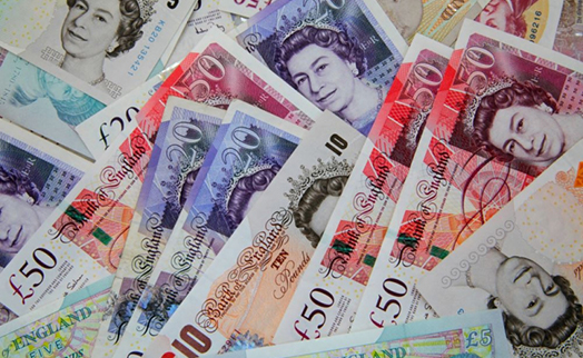Британский фунт растет на фоне экзитпола из Лондона