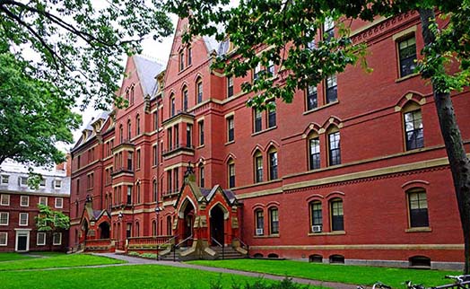 Студенты Гарварда будут изучать экономику Армении при поддержке ЦБ