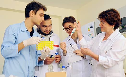 В Армении смогут выращивать клетки человеческой кожи для трансплантации благодаря фонду АКБА-КРЕДИТ АГРИКОЛЬ БАНКа