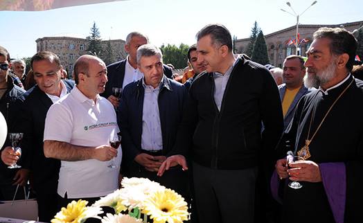 ACBA-CREDIT AGRICOLE BANK helps Vanadzor municipality to conduct traditional “Harvest Festival”