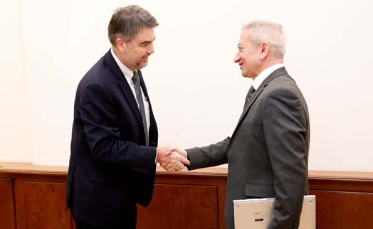 Министр финансов обсудил расширение сотрудничества с главой миссии МВФ в Армении