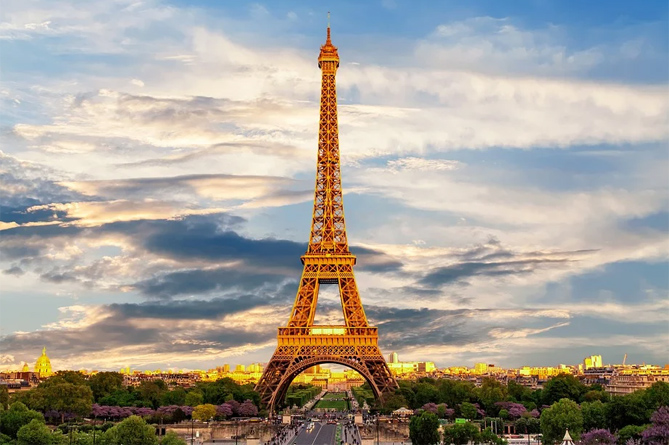 Банк Франции прогнозирует рост экономики страны во 2-м квартале 2022 года
