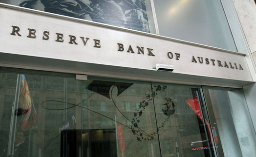 Банк Австралии отказался от управления кривой доходности