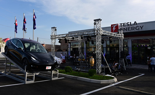 Specialized Tesla electric car showroom opens in Armenia (VIDEO)