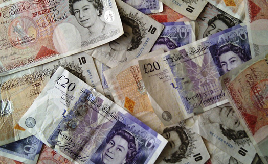 Банк Англии поднял ставку до рекорда с ноября 2008 года