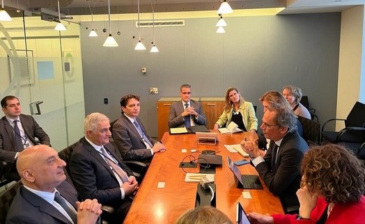 Armenian Deputy Prime Minister discussed new assistance programs with IFC representatives in Washington