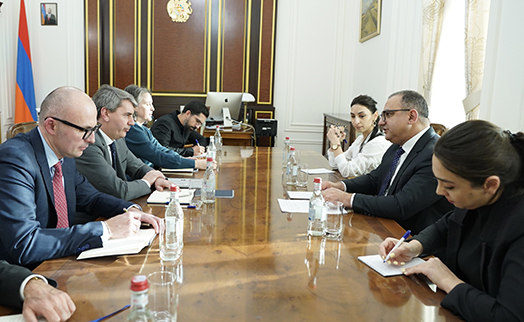 Вице-премьер Армении обсудил с региональным директором ЕИБ расширение сотрудничества
