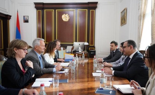 Вице-премьер Армении обсудил сотрудничество с директором Немецкого банка развития KfW
